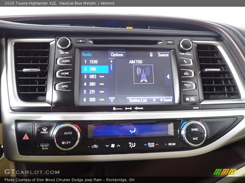 Nautical Blue Metallic / Almond 2016 Toyota Highlander XLE