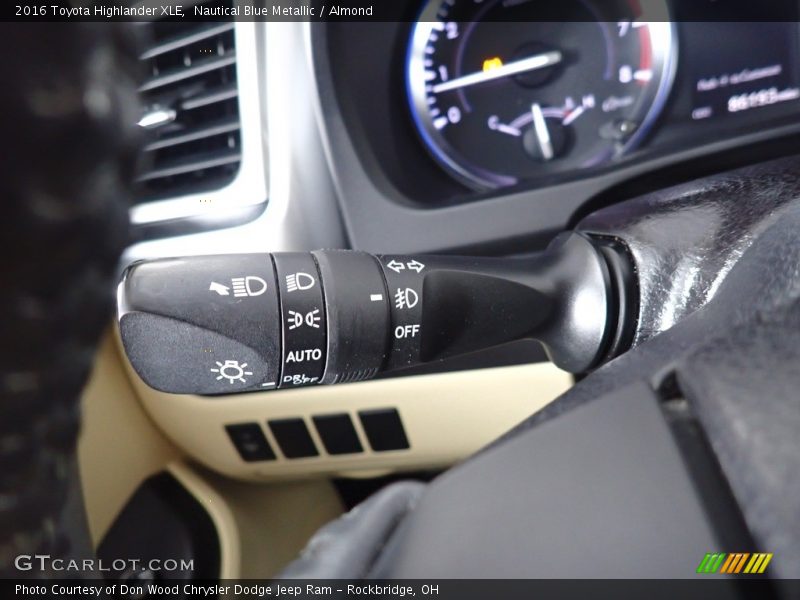 Nautical Blue Metallic / Almond 2016 Toyota Highlander XLE