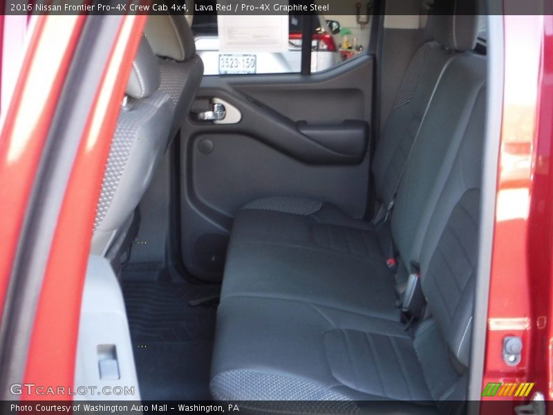 Lava Red / Pro-4X Graphite Steel 2016 Nissan Frontier Pro-4X Crew Cab 4x4