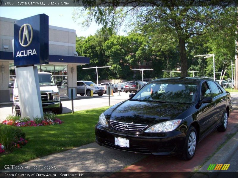 Black / Gray 2005 Toyota Camry LE
