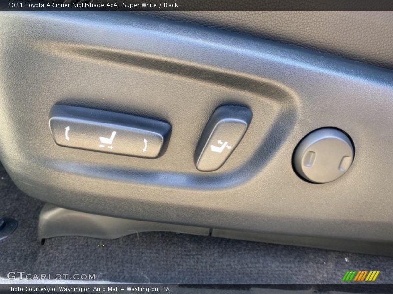 Super White / Black 2021 Toyota 4Runner Nightshade 4x4
