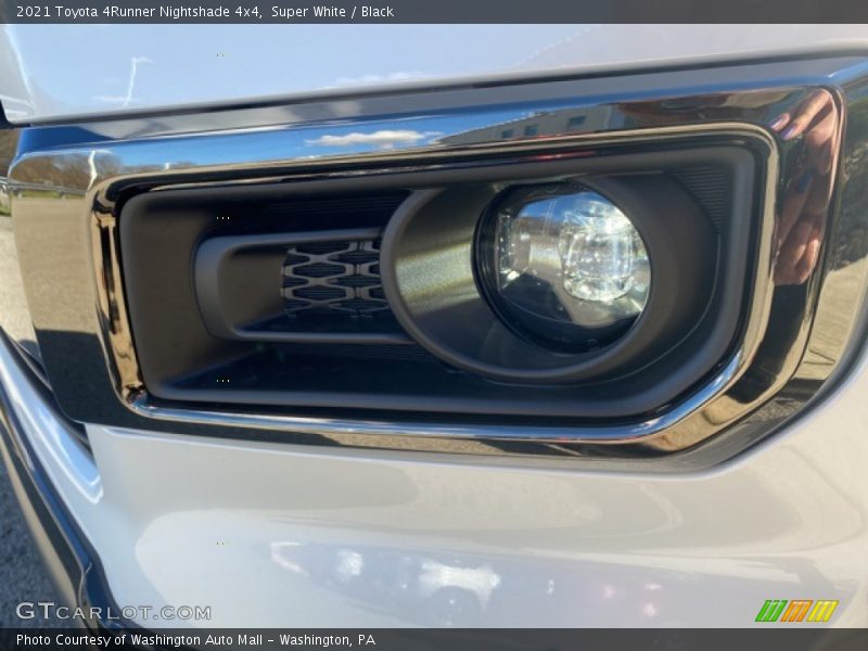 Super White / Black 2021 Toyota 4Runner Nightshade 4x4