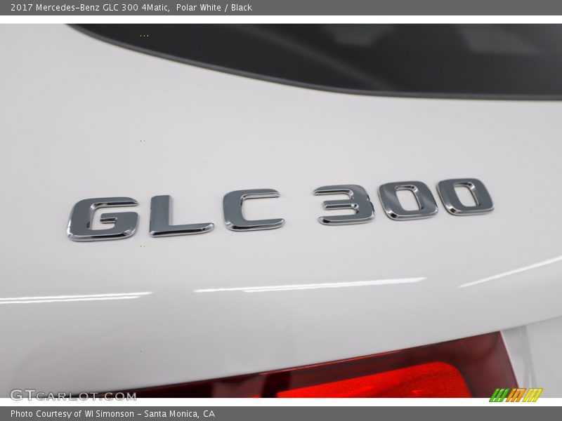 Polar White / Black 2017 Mercedes-Benz GLC 300 4Matic