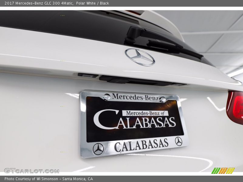 Polar White / Black 2017 Mercedes-Benz GLC 300 4Matic