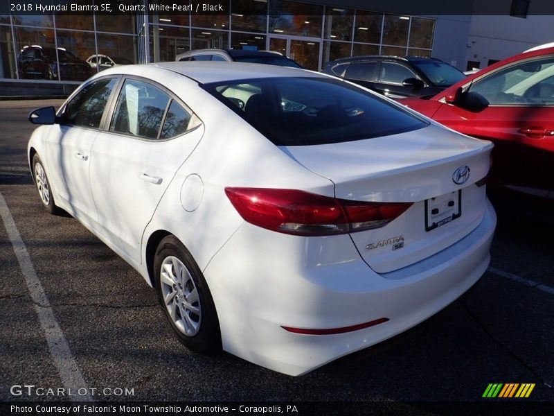 Quartz White Pearl / Black 2018 Hyundai Elantra SE