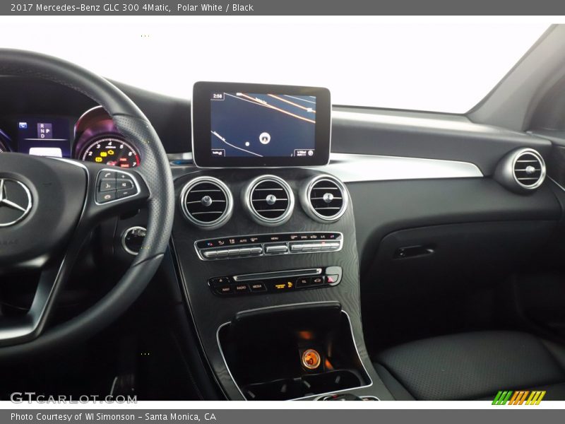 Polar White / Black 2017 Mercedes-Benz GLC 300 4Matic