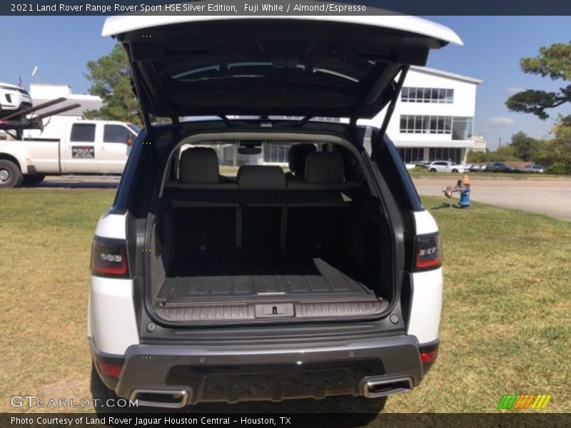 Fuji White / Almond/Espresso 2021 Land Rover Range Rover Sport HSE Silver Edition