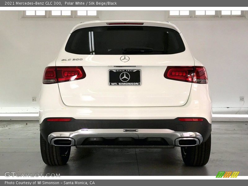 Polar White / Silk Beige/Black 2021 Mercedes-Benz GLC 300