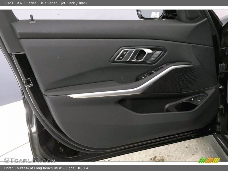 Jet Black / Black 2021 BMW 3 Series 330e Sedan