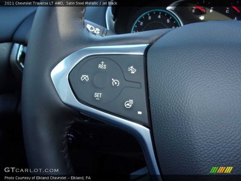 Satin Steel Metallic / Jet Black 2021 Chevrolet Traverse LT AWD