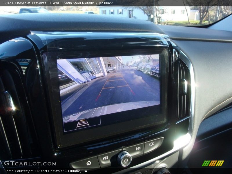 Satin Steel Metallic / Jet Black 2021 Chevrolet Traverse LT AWD
