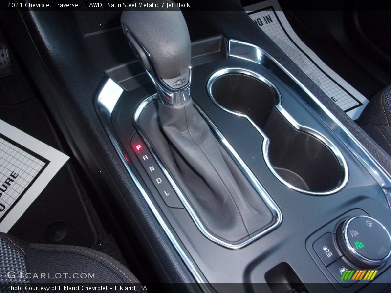 Satin Steel Metallic / Jet Black 2021 Chevrolet Traverse LT AWD