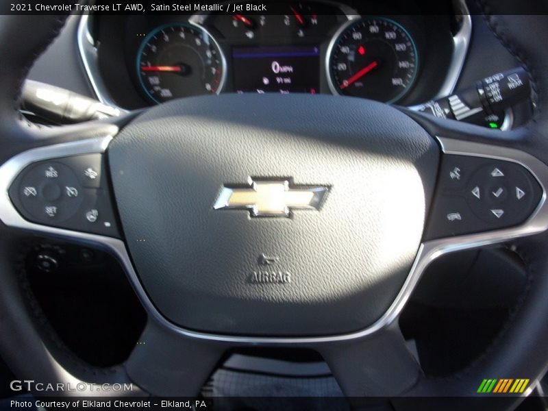 Satin Steel Metallic / Jet Black 2021 Chevrolet Traverse LT AWD