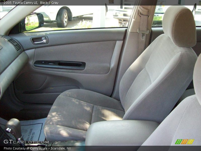 Black / Gray 2005 Toyota Camry LE