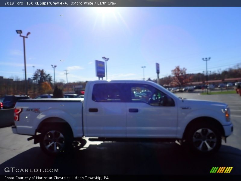 Oxford White / Earth Gray 2019 Ford F150 XL SuperCrew 4x4