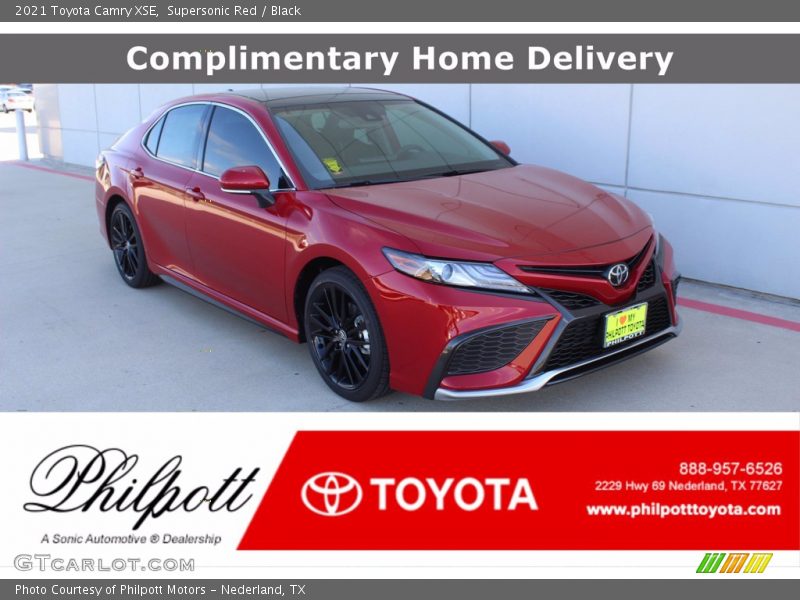 Supersonic Red / Black 2021 Toyota Camry XSE