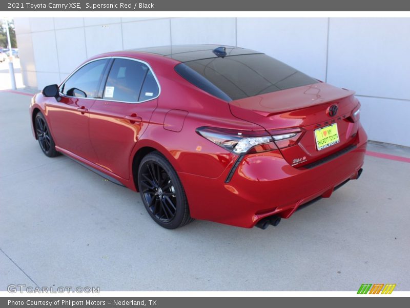 Supersonic Red / Black 2021 Toyota Camry XSE