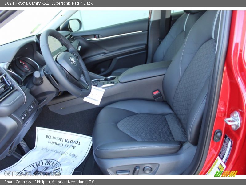 Supersonic Red / Black 2021 Toyota Camry XSE