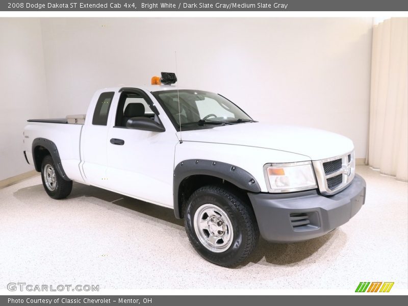 Front 3/4 View of 2008 Dakota ST Extended Cab 4x4