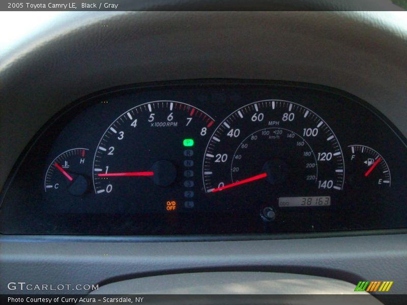Black / Gray 2005 Toyota Camry LE