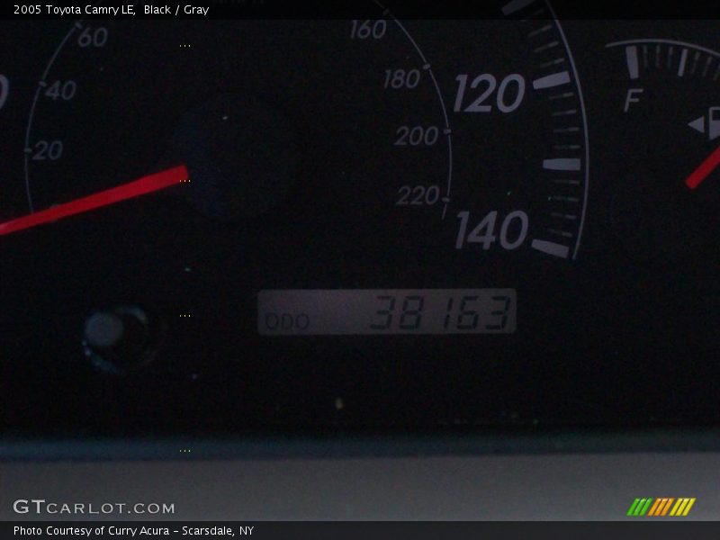Black / Gray 2005 Toyota Camry LE