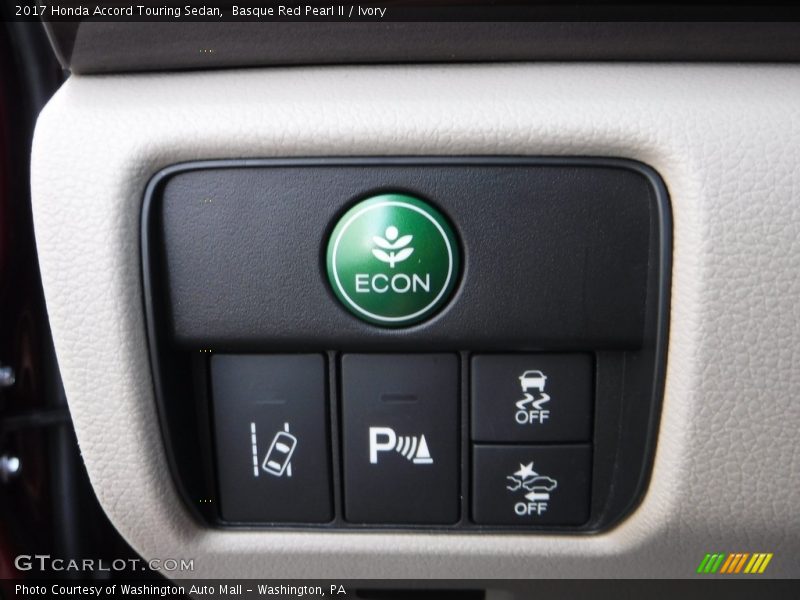 Basque Red Pearl II / Ivory 2017 Honda Accord Touring Sedan