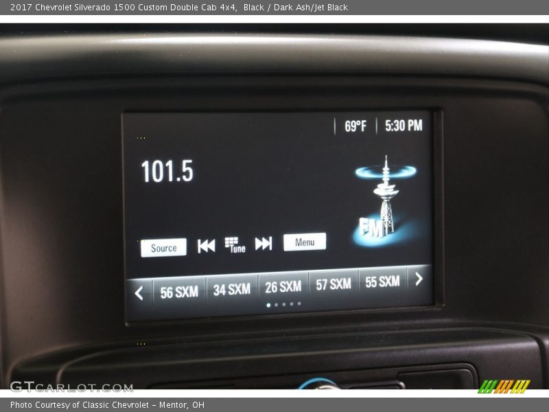 Black / Dark Ash/Jet Black 2017 Chevrolet Silverado 1500 Custom Double Cab 4x4