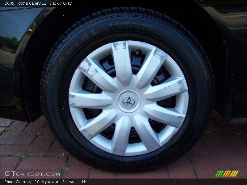 Black / Gray 2005 Toyota Camry LE