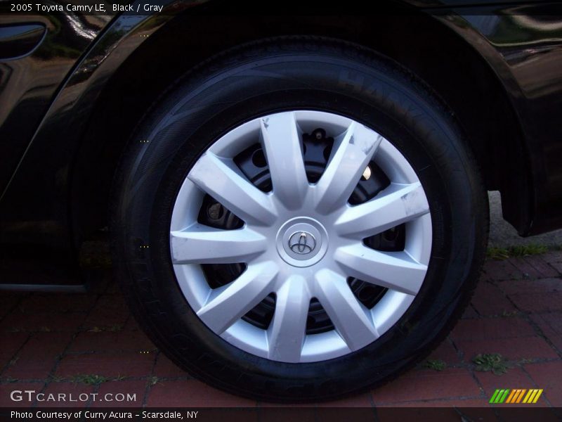 Black / Gray 2005 Toyota Camry LE