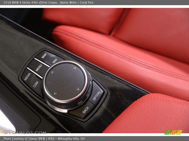 Controls of 2018 4 Series 440i xDrive Coupe