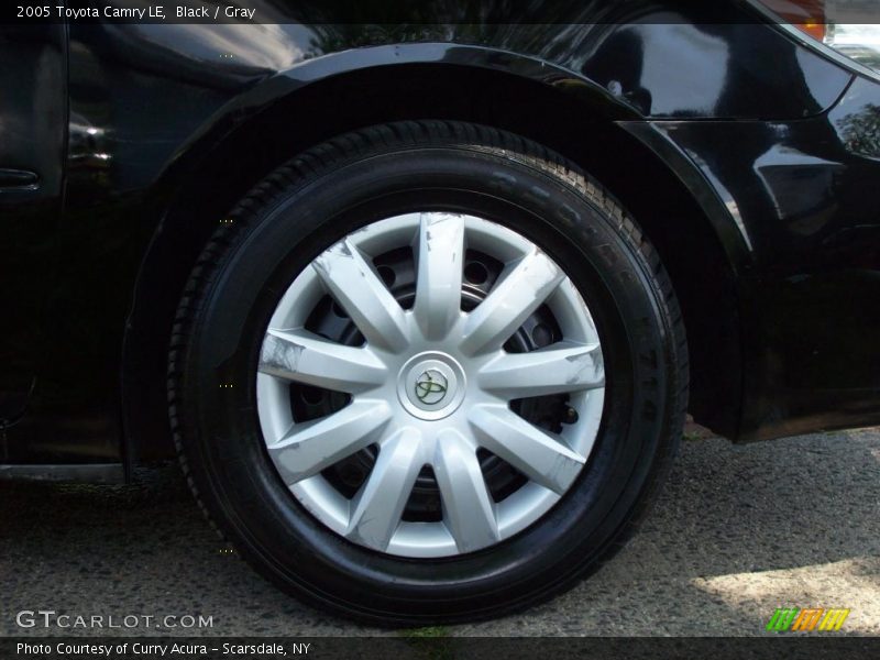Black / Gray 2005 Toyota Camry LE
