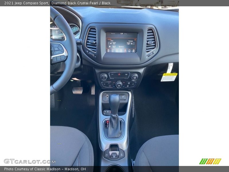 Diamond Black Crystal Pearl / Black 2021 Jeep Compass Sport