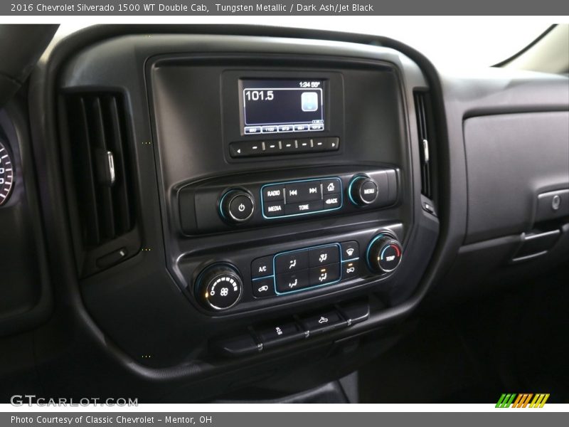 Controls of 2016 Silverado 1500 WT Double Cab