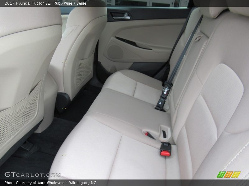 Ruby Wine / Beige 2017 Hyundai Tucson SE