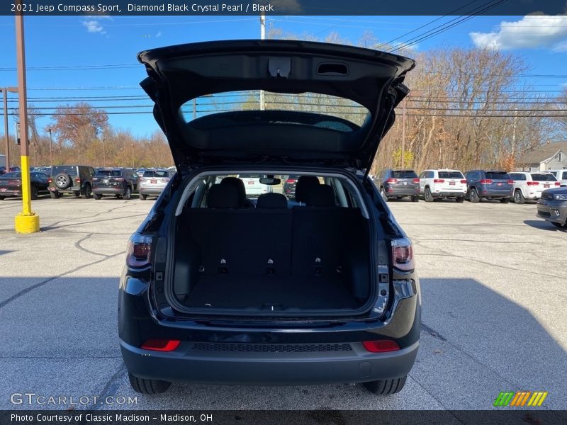 Diamond Black Crystal Pearl / Black 2021 Jeep Compass Sport