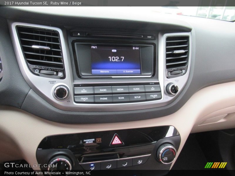 Ruby Wine / Beige 2017 Hyundai Tucson SE