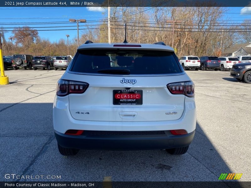 White / Black 2021 Jeep Compass Latitude 4x4