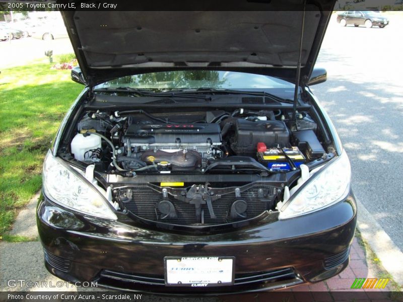 Black / Gray 2005 Toyota Camry LE