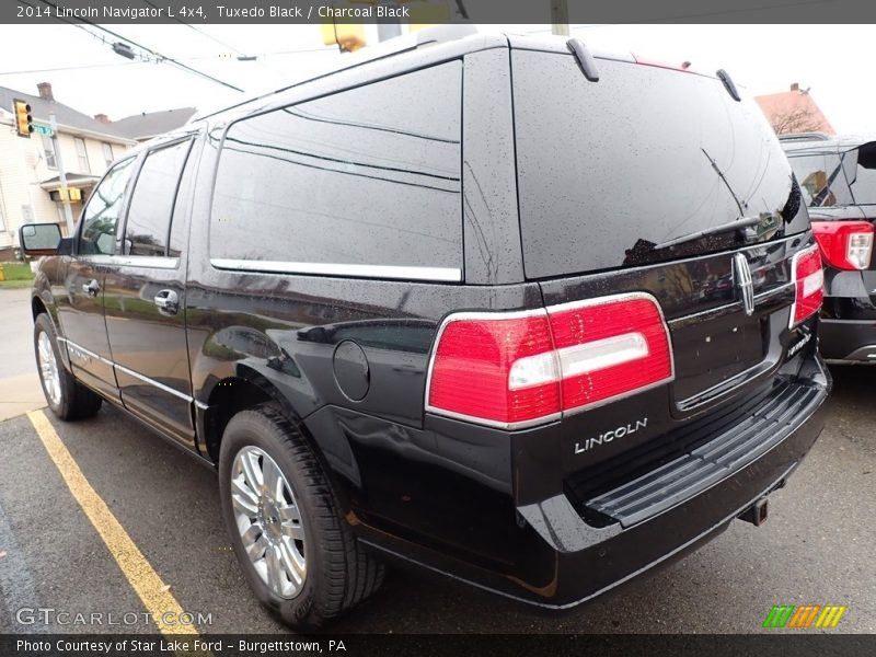 Tuxedo Black / Charcoal Black 2014 Lincoln Navigator L 4x4