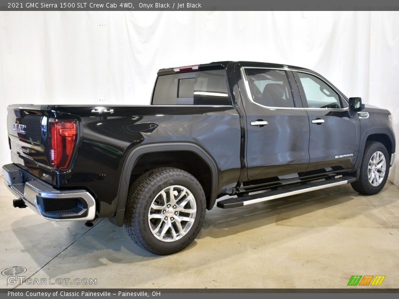 Onyx Black / Jet Black 2021 GMC Sierra 1500 SLT Crew Cab 4WD