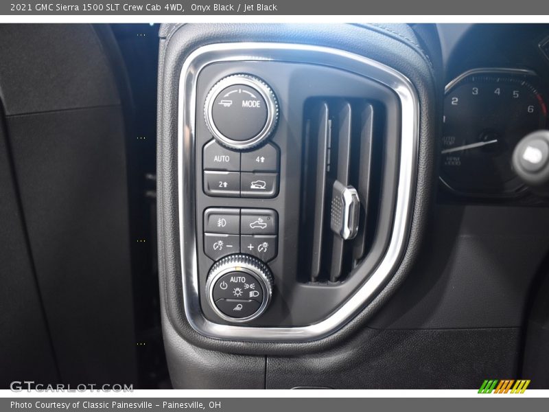 Onyx Black / Jet Black 2021 GMC Sierra 1500 SLT Crew Cab 4WD