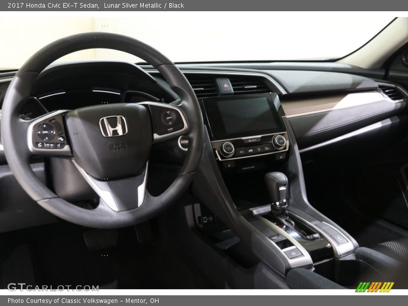 Lunar Silver Metallic / Black 2017 Honda Civic EX-T Sedan
