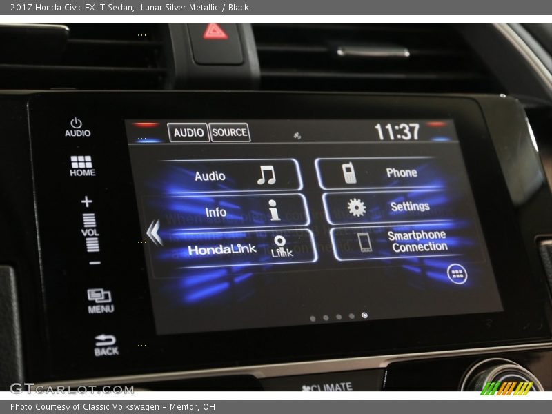 Lunar Silver Metallic / Black 2017 Honda Civic EX-T Sedan