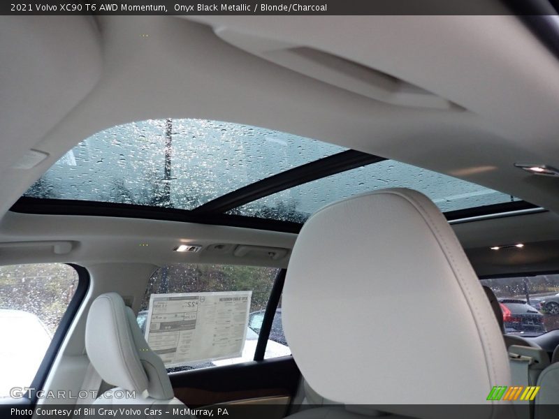 Onyx Black Metallic / Blonde/Charcoal 2021 Volvo XC90 T6 AWD Momentum