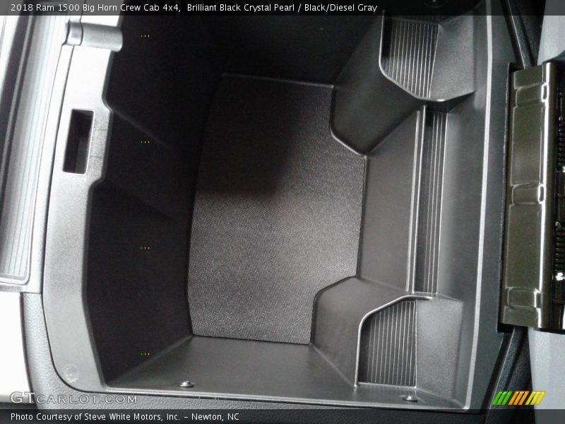 Brilliant Black Crystal Pearl / Black/Diesel Gray 2018 Ram 1500 Big Horn Crew Cab 4x4