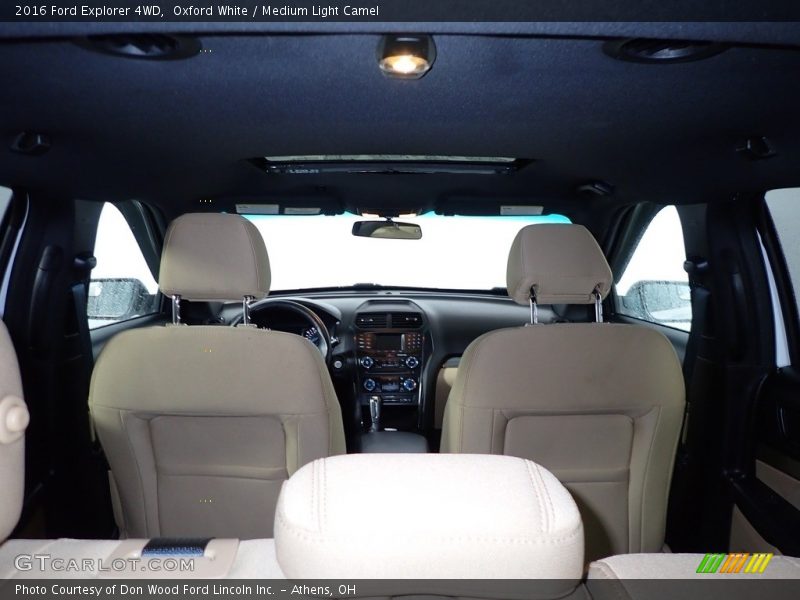 Oxford White / Medium Light Camel 2016 Ford Explorer 4WD