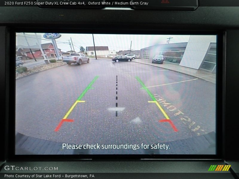 Oxford White / Medium Earth Gray 2020 Ford F250 Super Duty XL Crew Cab 4x4