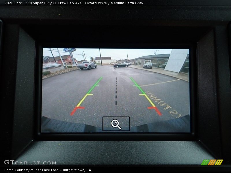 Oxford White / Medium Earth Gray 2020 Ford F250 Super Duty XL Crew Cab 4x4