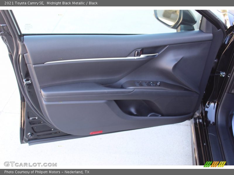 Midnight Black Metallic / Black 2021 Toyota Camry SE