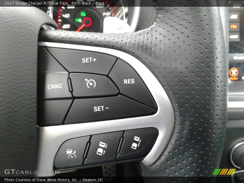 Pitch-Black / Black 2017 Dodge Charger R/T Scat Pack